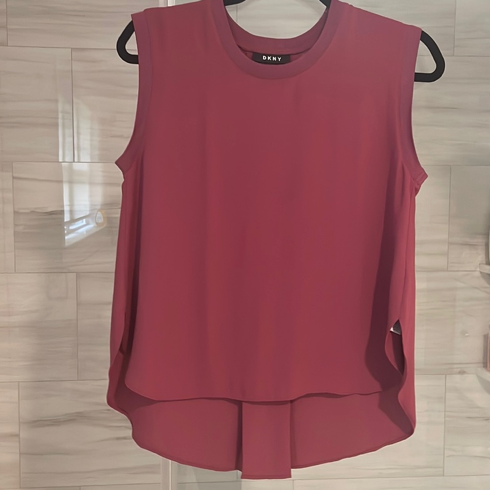 DKNY sleeveless Top